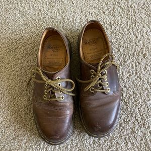 Dr. Martens mens sz 6 lace up shoes brown